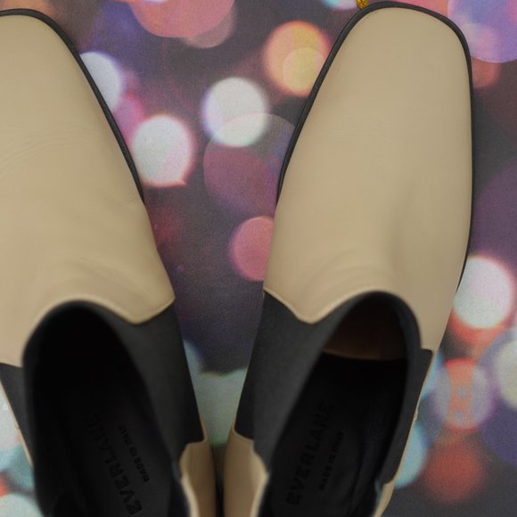 The Italian Leather Square Toe Chelsea Boot - Picture 3 of 7